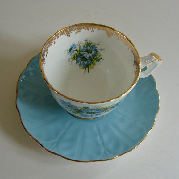 Vintage Aynsley Blue Floral Teacup and Saucer Bone China Gold Gilt Cornflower - Picture 3 of 8